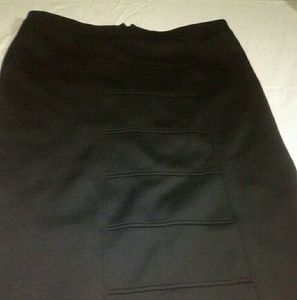 Chances R Black skirt  Size L